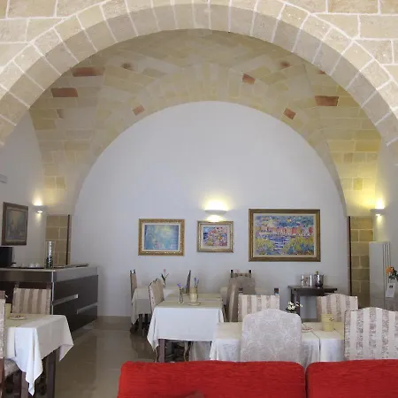 Leuzzi Hotel Salice Salentino