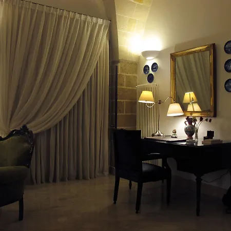 Hotel Leuzzi Salice Salentino