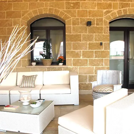Hotell Leuzzi Salice Salentino