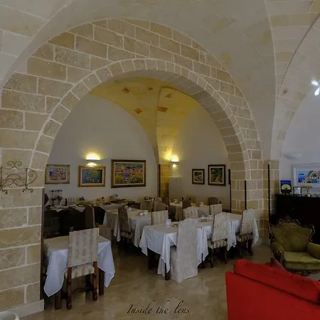 Leuzzi Hotel 2*