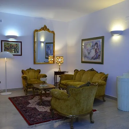 Hotel Leuzzi