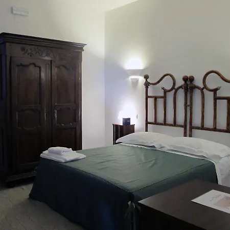 Leuzzi Hotel Salice Salentino
